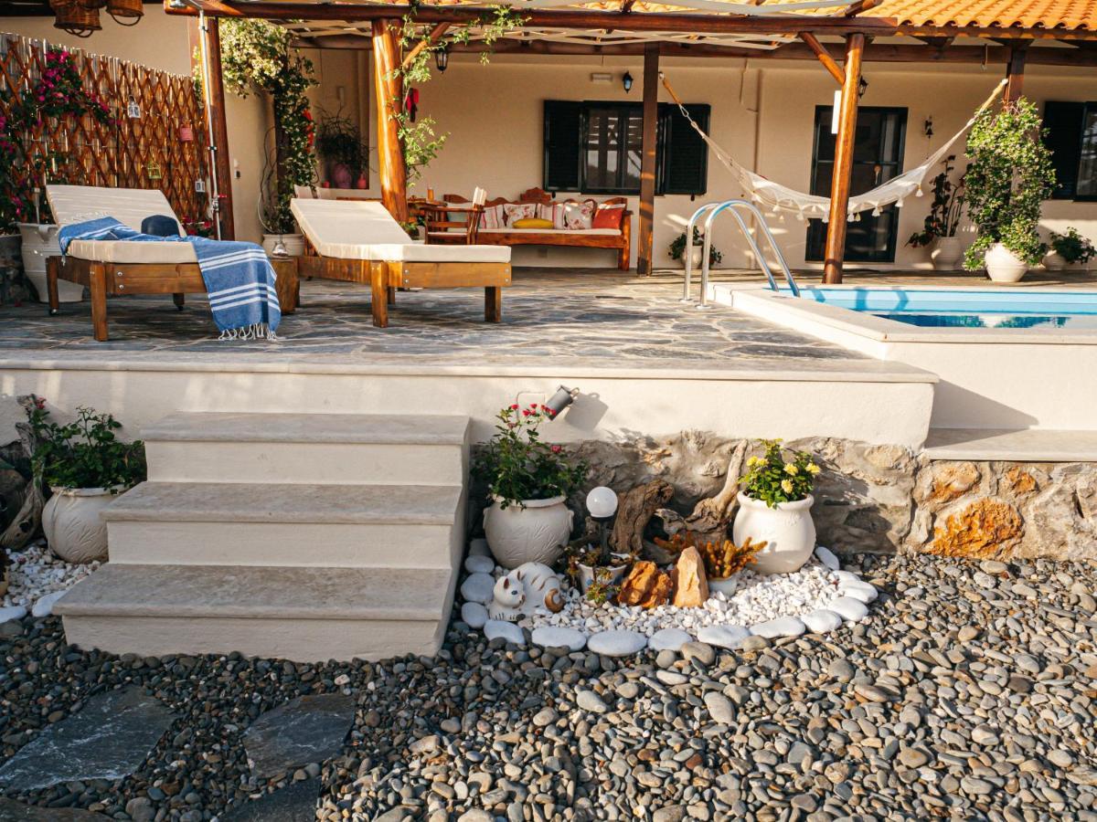 Villa Braou Rodhakinon Exteriör bild